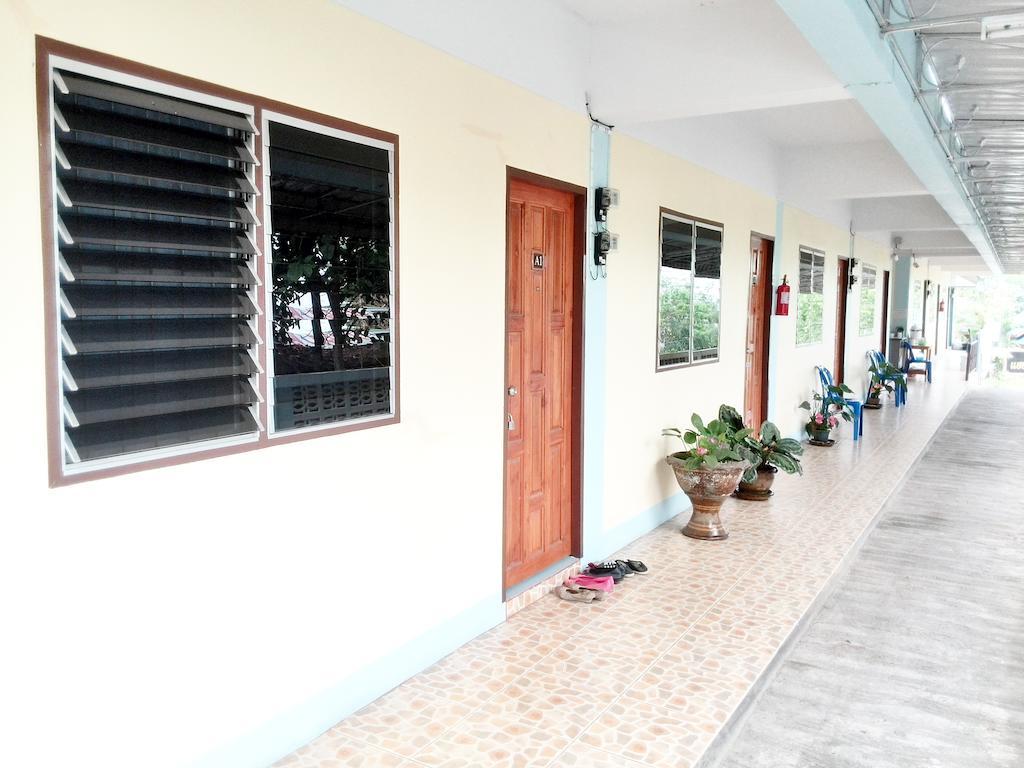 Sangaroon Hotel Pua Habitación foto
