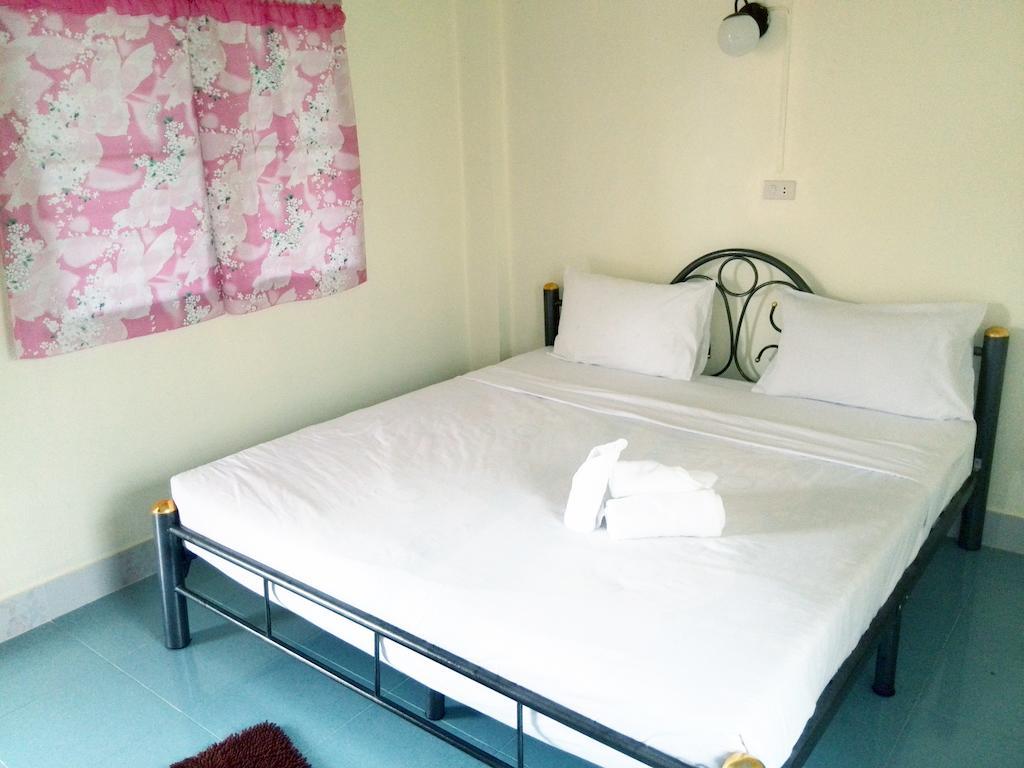 Sangaroon Hotel Pua Habitación foto