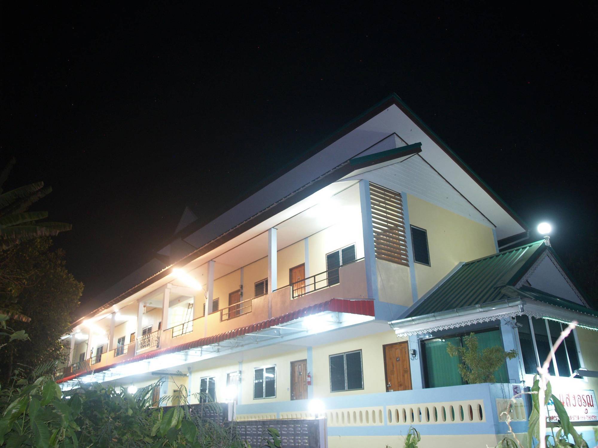 Sangaroon Hotel Pua Exterior foto